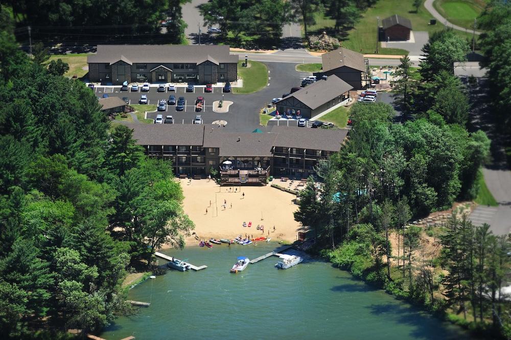 贝克斯日落海湾度假酒店 Lake Delton 外观 照片