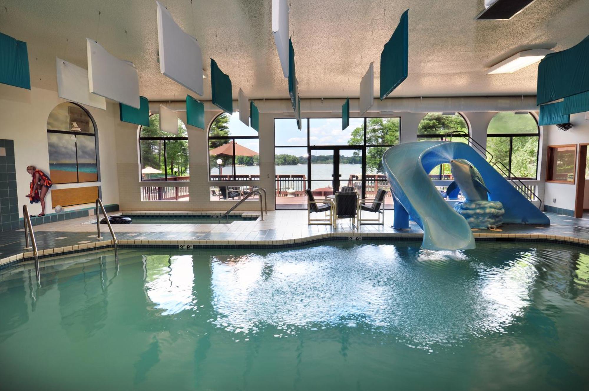 贝克斯日落海湾度假酒店 Lake Delton 外观 照片
